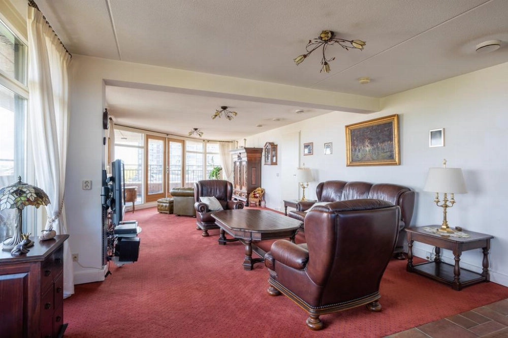 Burgemeester Knappertlaan 8 foto 3