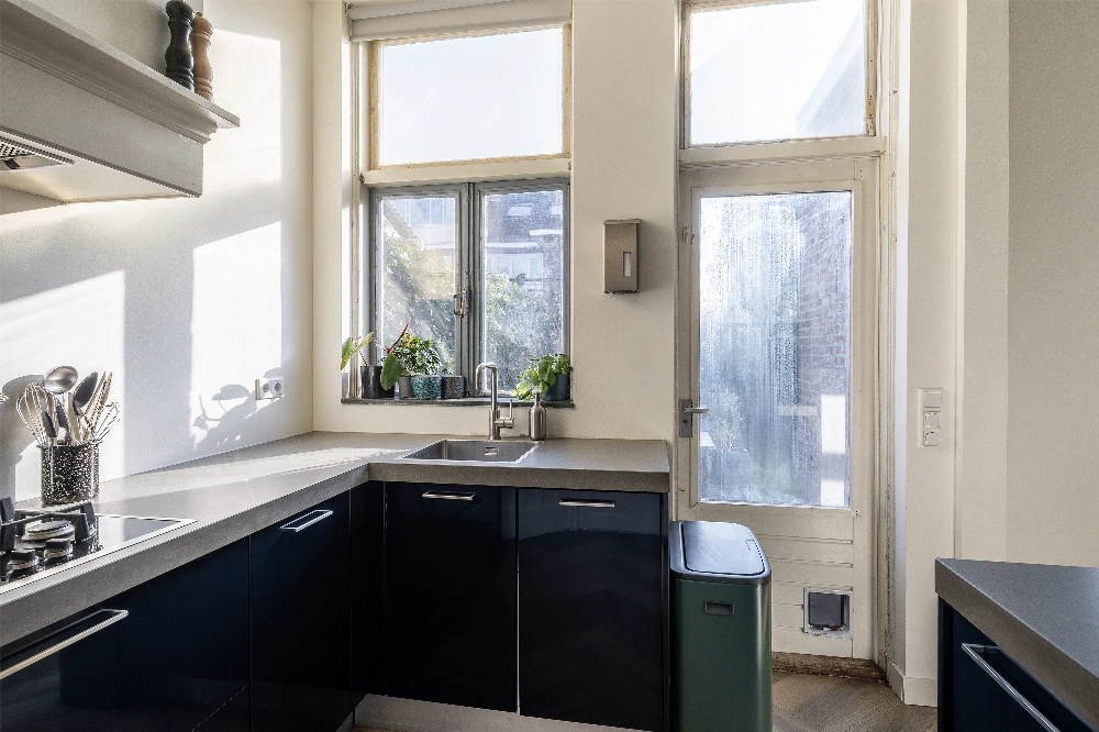 Charlotte de Bourbonstraat 15 foto 2