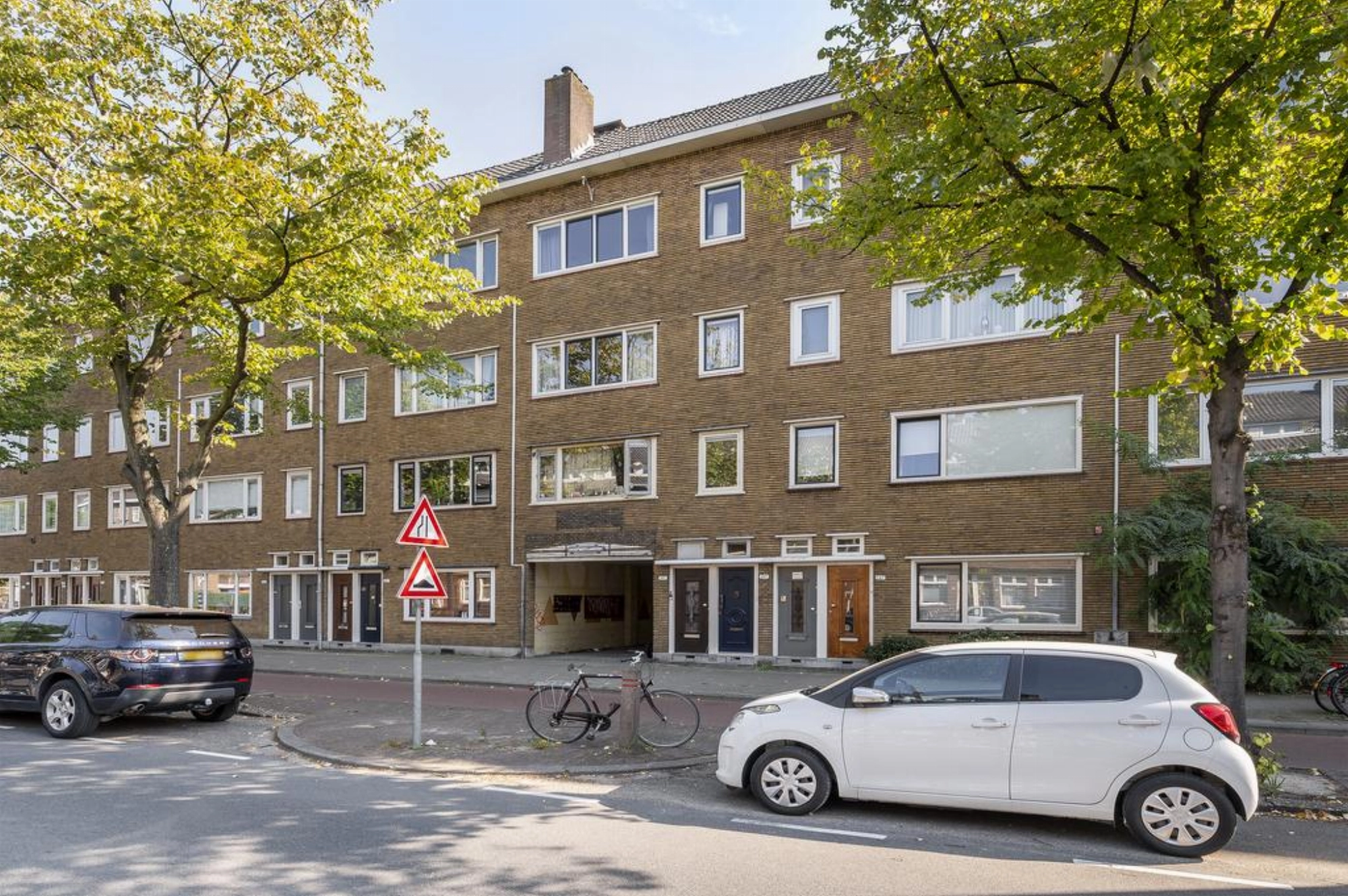 Burgemeester Knappertlaan 247 foto 1