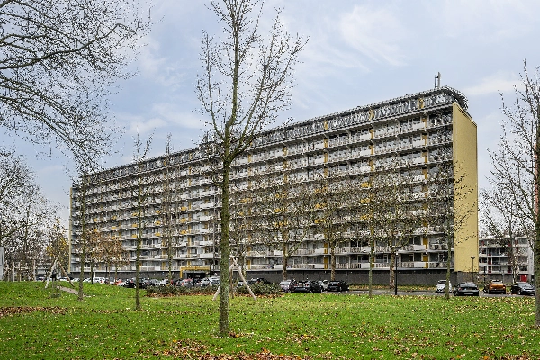 Bachplein 136