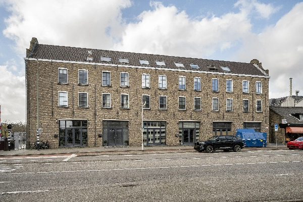Oranjestraat 20
